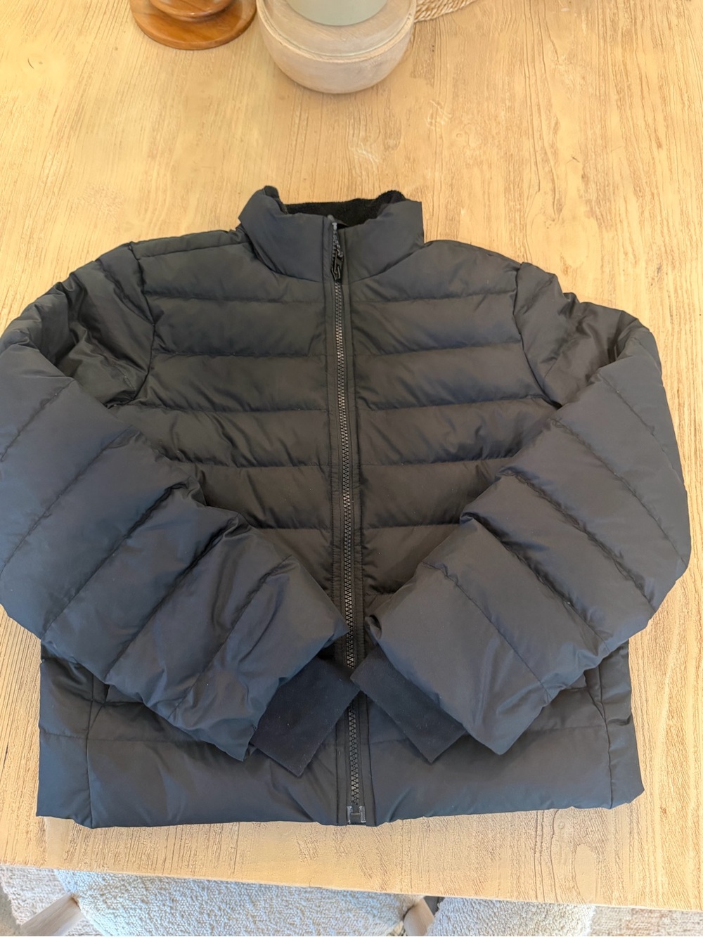 Athleta Girl kids Black Quilted Puffer Jacket 8-10